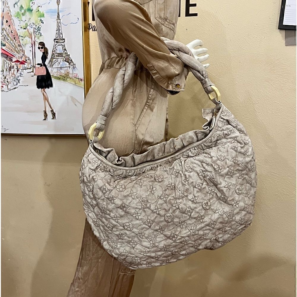 LOUIS VUITTON Monogram Olympe Nimbus PM 18x12 embossed leather EUC vintage rare - Picture 6 of 17